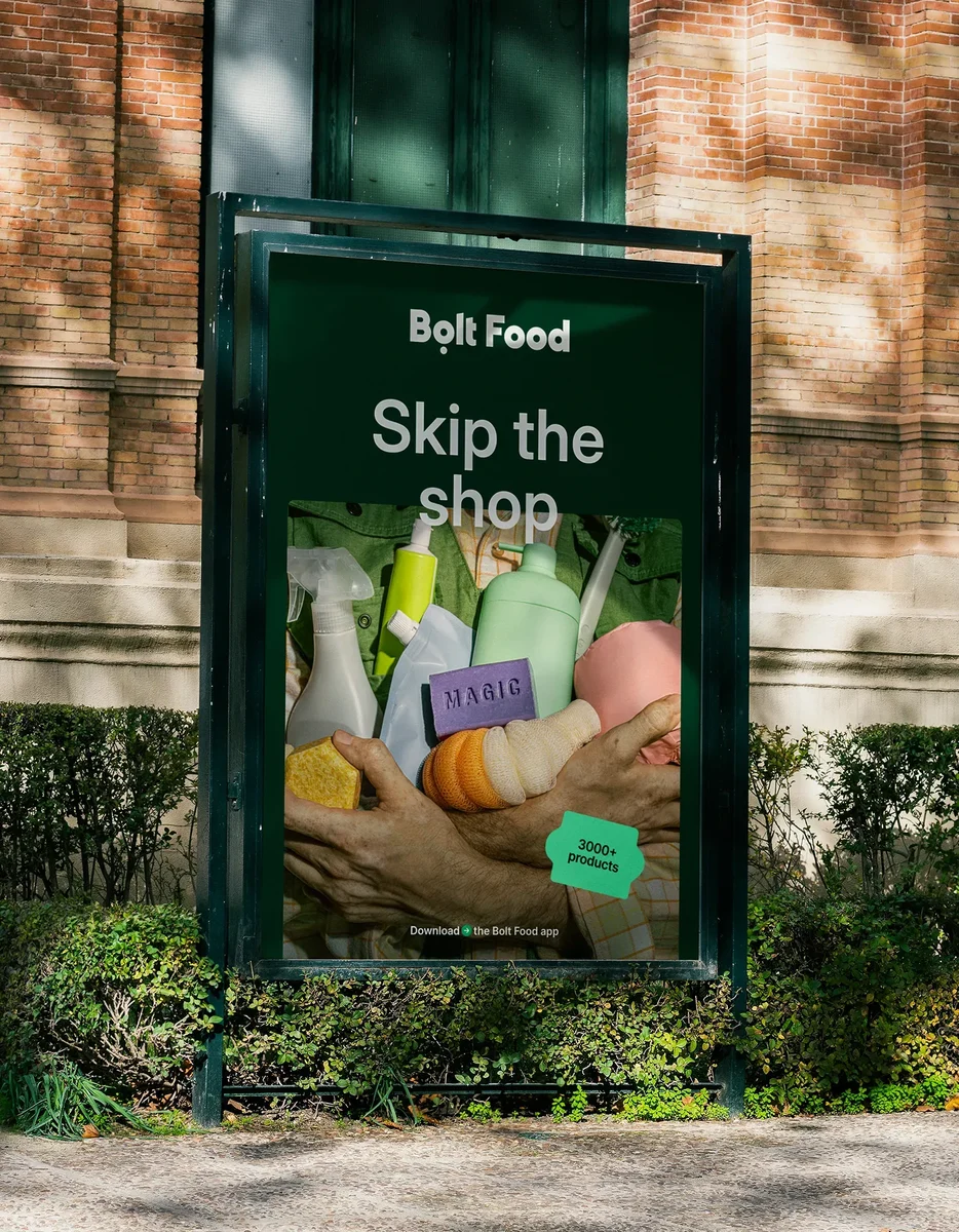 Bolt Food-straatposter: 'Skip the shop'