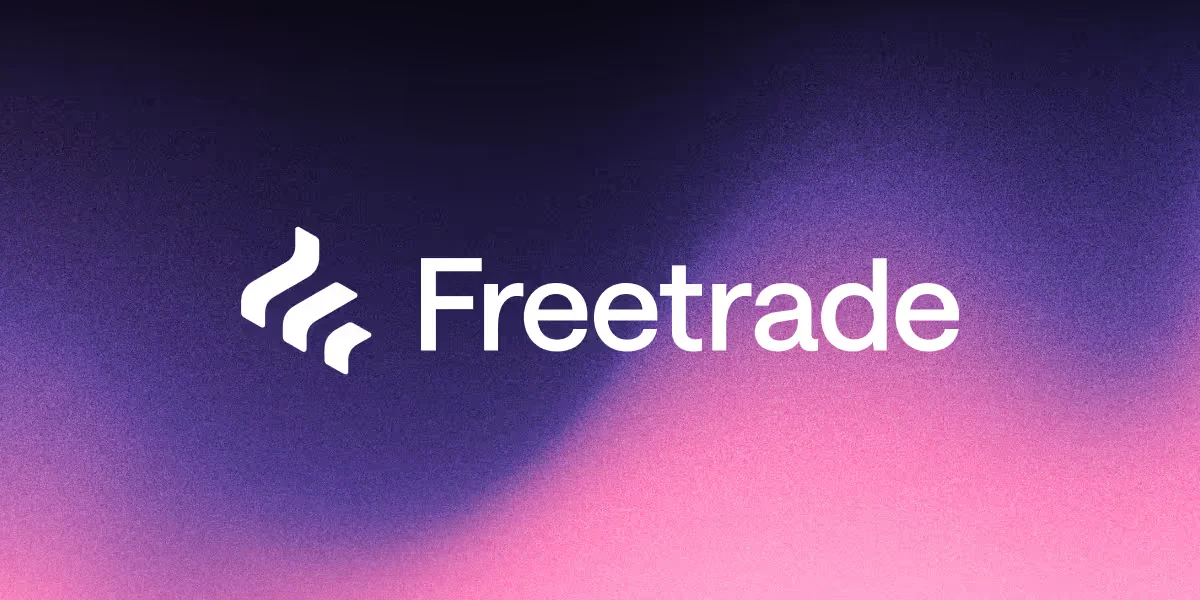 Freetrade-woordmerk op een verloop van roze naar paars