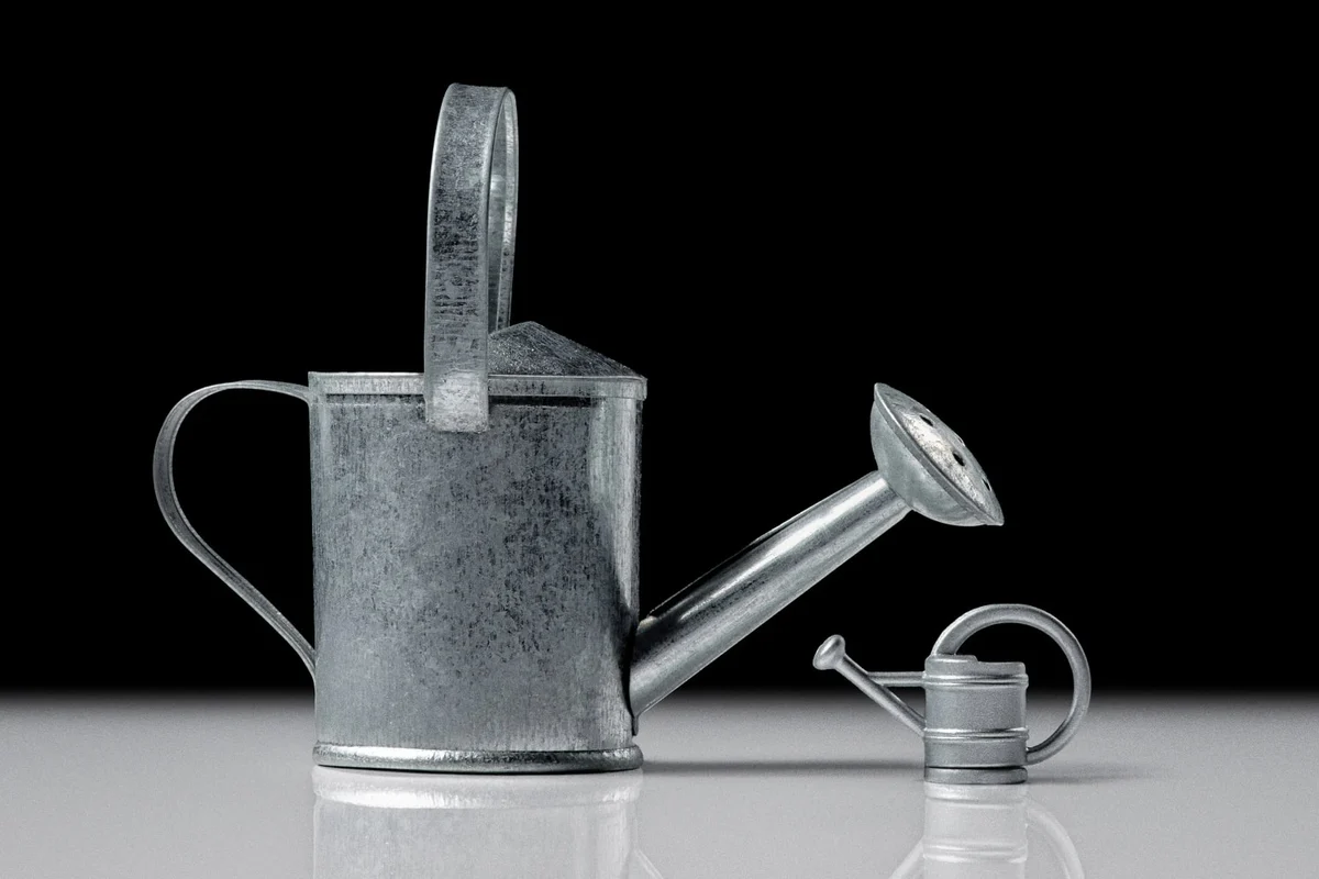 Robinhood campaign still of a watering can